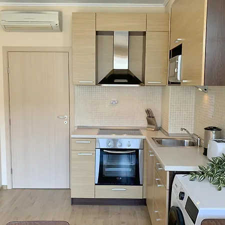 Beachfront Family For 8 Guests * 오브조르