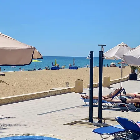 Beachfront Family For 8 Guests 오브조르